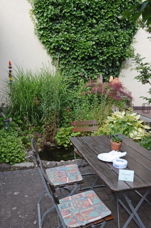 Gasthof Zur Krone Leidersbach Exterior foto